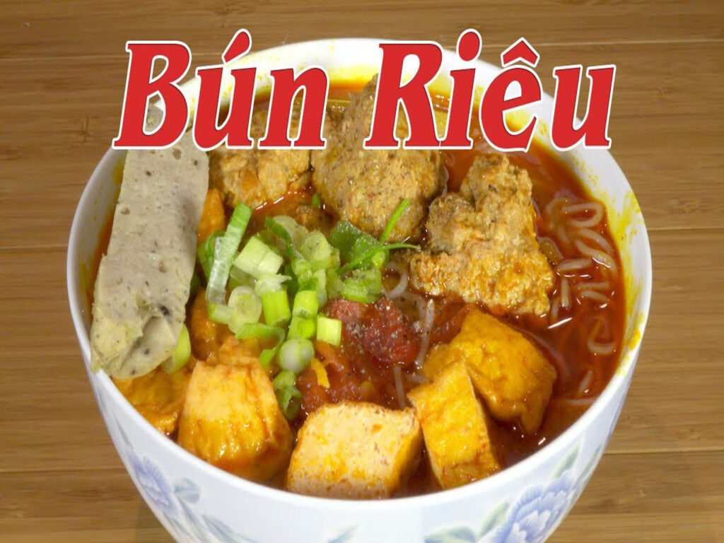 Cách nấu canh bún riêu tôm thịt chiêu đãi gia đình - Vina Irato